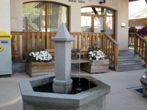 Fontaine à Saint Sorlin (photo : mairie de Saint Sorlin d'Arves)