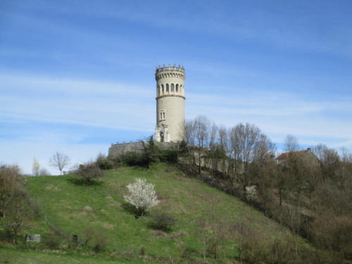 Royale, la Tour d'Avallon
